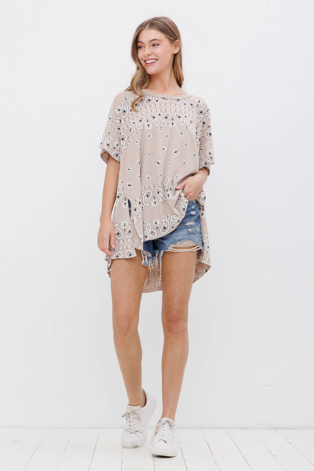 Slit Vintage Bandanna Print T Shirt Raw Edge Detail