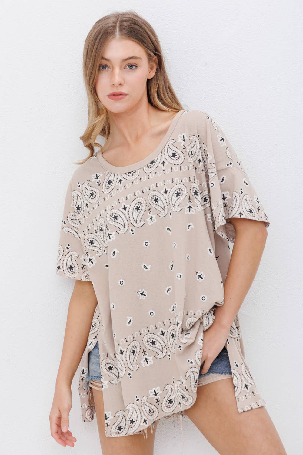 Slit Vintage Bandanna Print T Shirt Raw Edge Detail