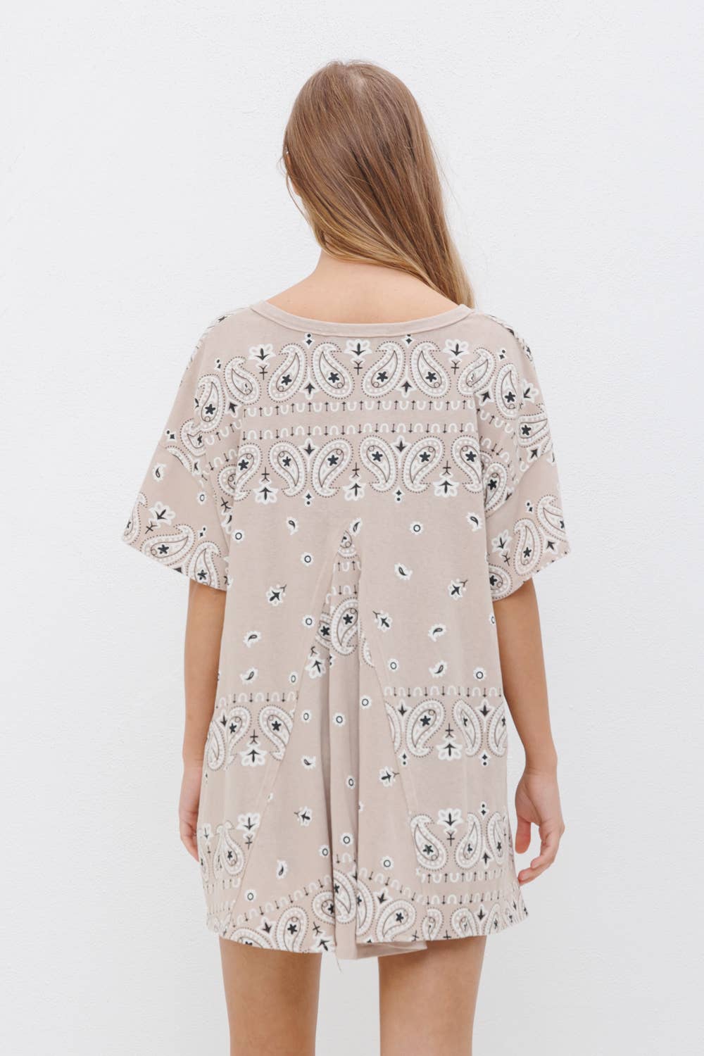Slit Vintage Bandanna Print T Shirt Raw Edge Detail