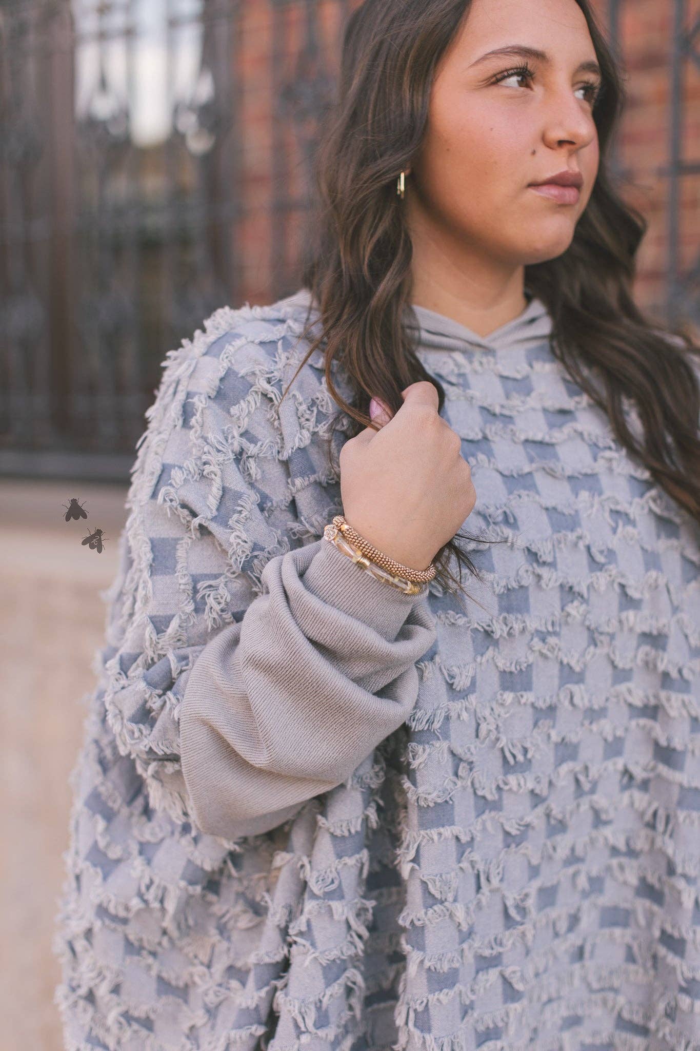 CHECK ONE TWO PONCHO SWEATSHIRT