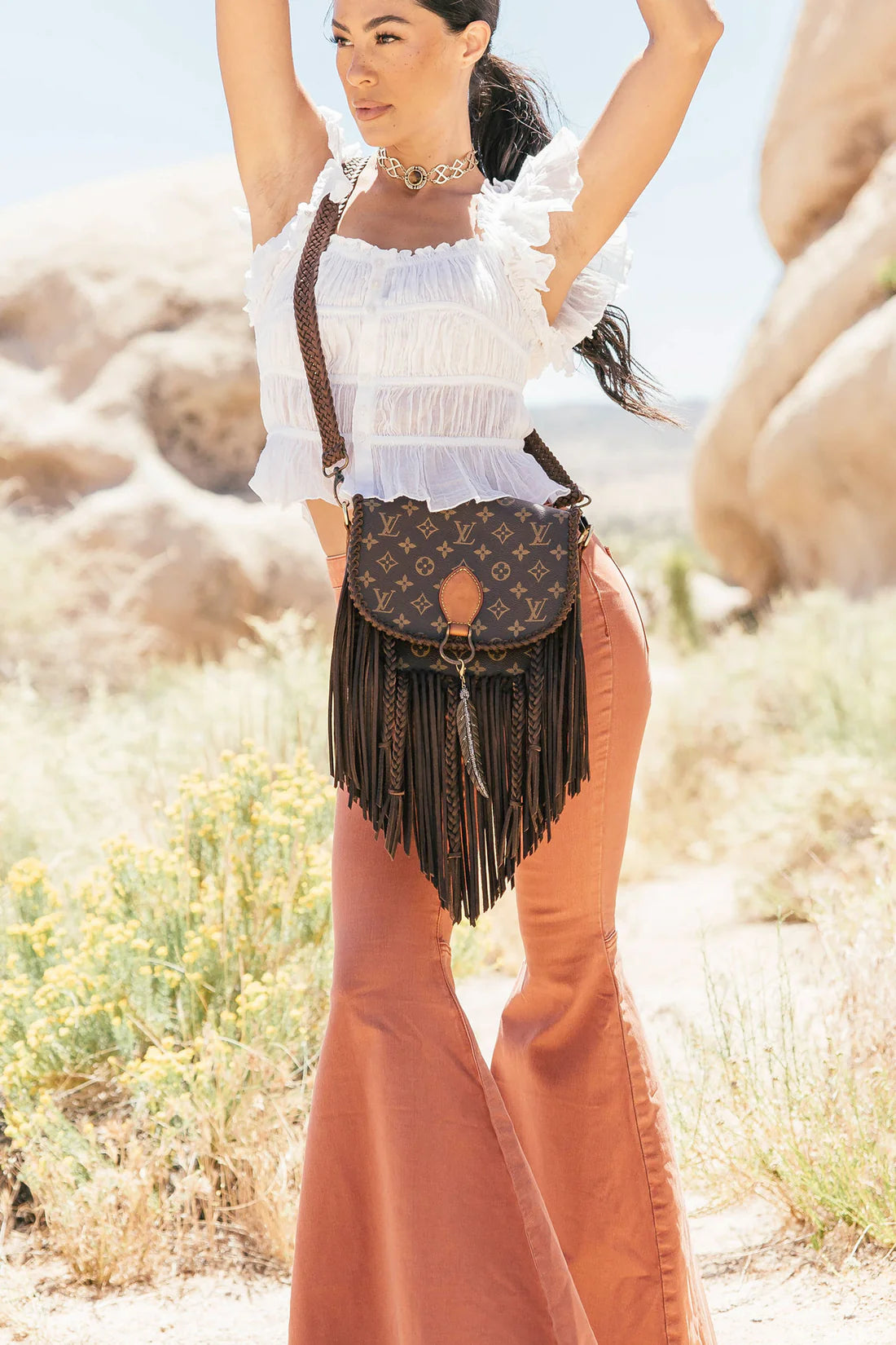 World Traveler-Large- Short Fringe