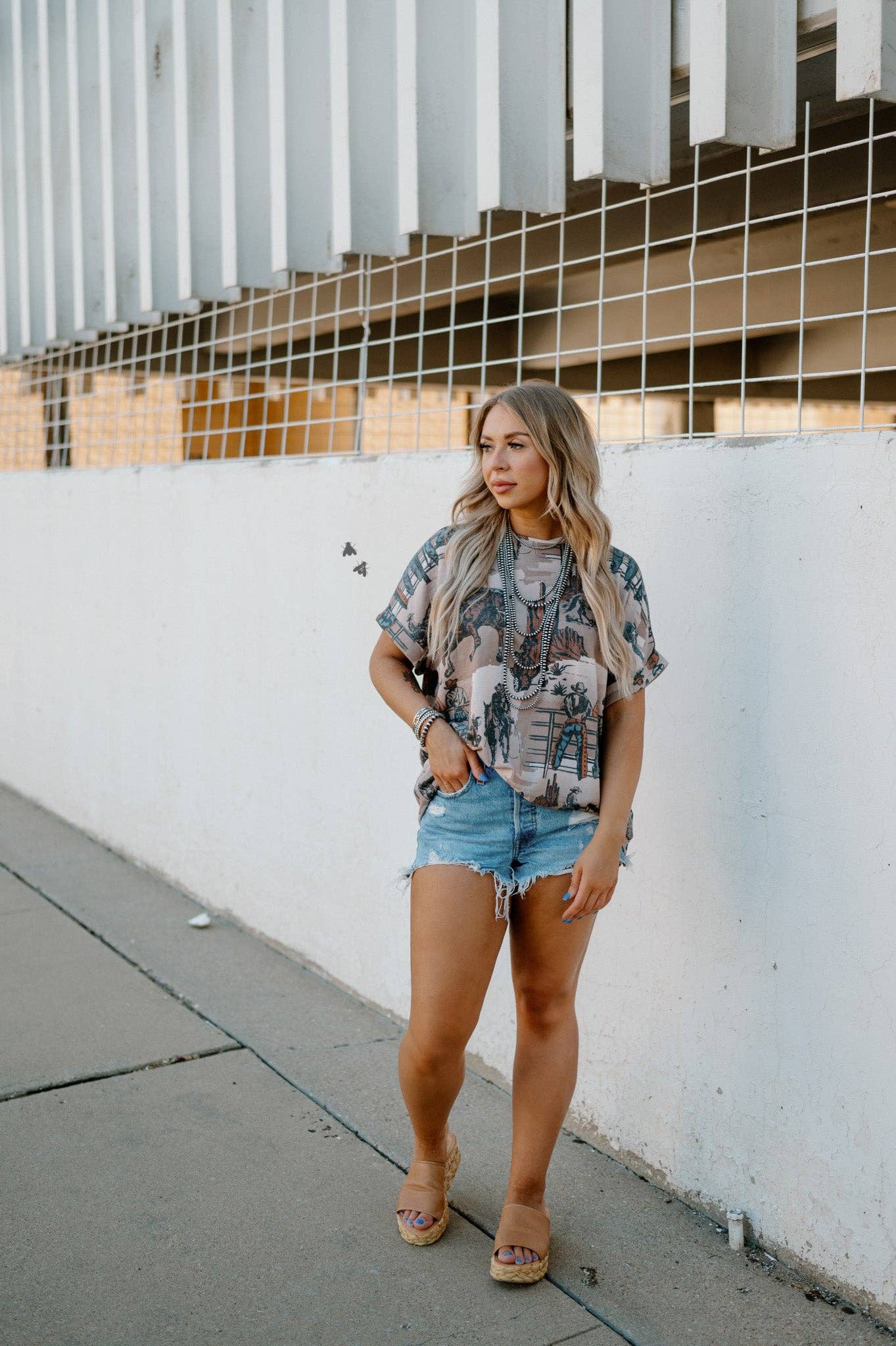 CHUTE ME STRAIT SHIRT