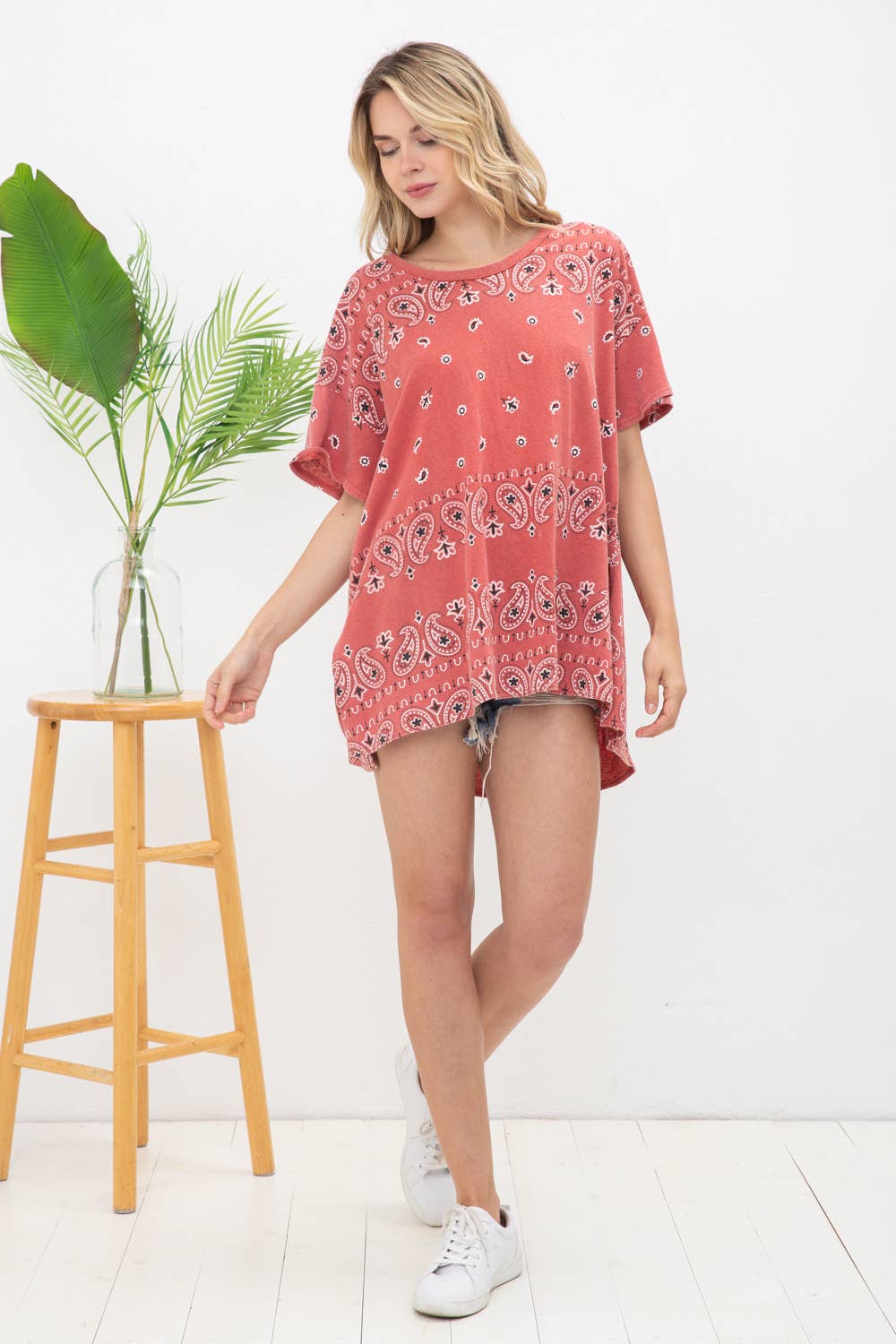 Slit Vintage Bandanna Print T Shirt Raw Edge Detail