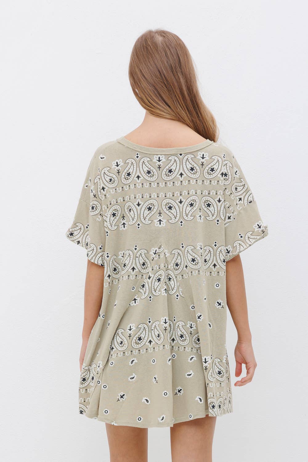 Slit Vintage Bandanna Print T Shirt Raw Edge Detail