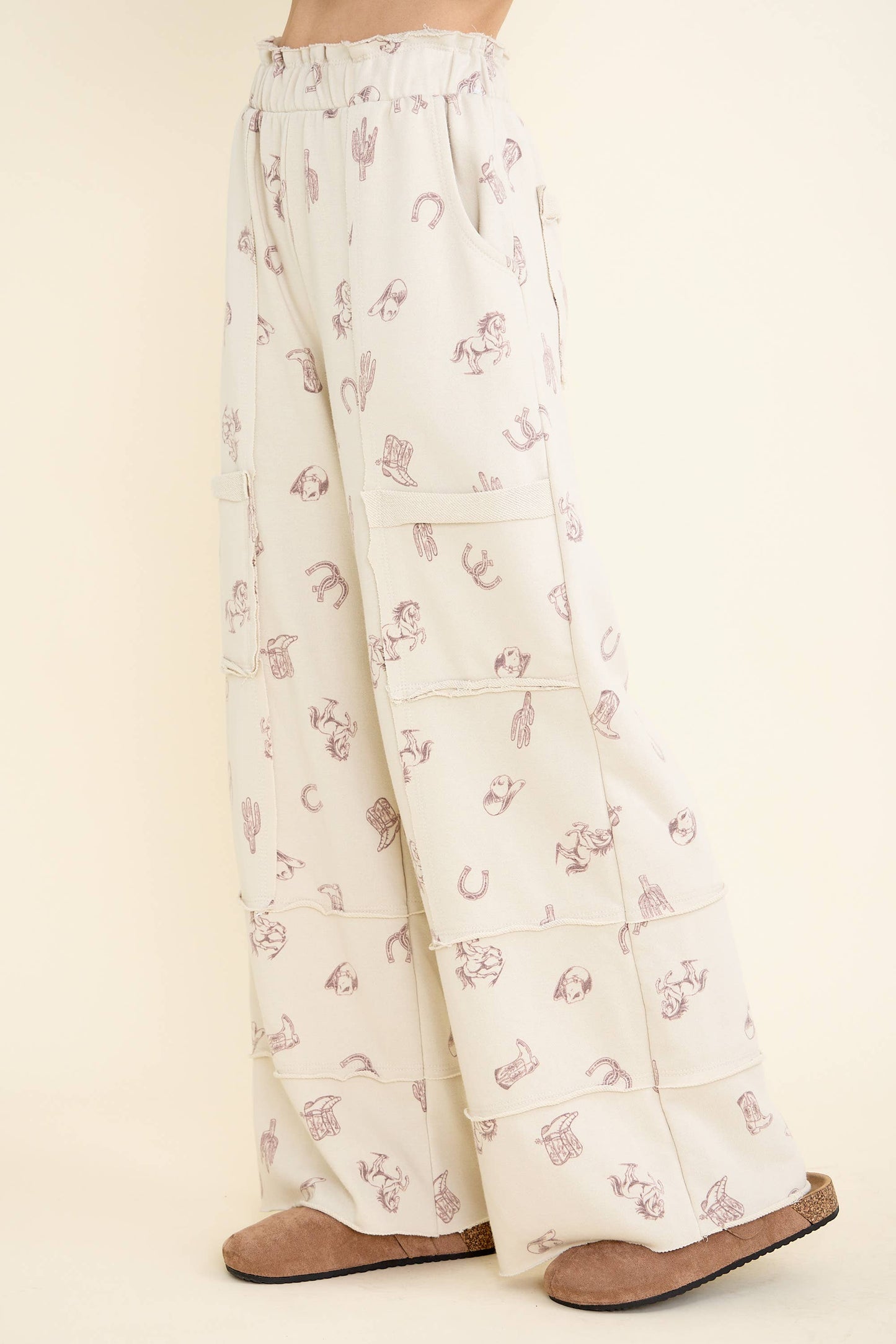 Washed allover Western graphic print Pocket