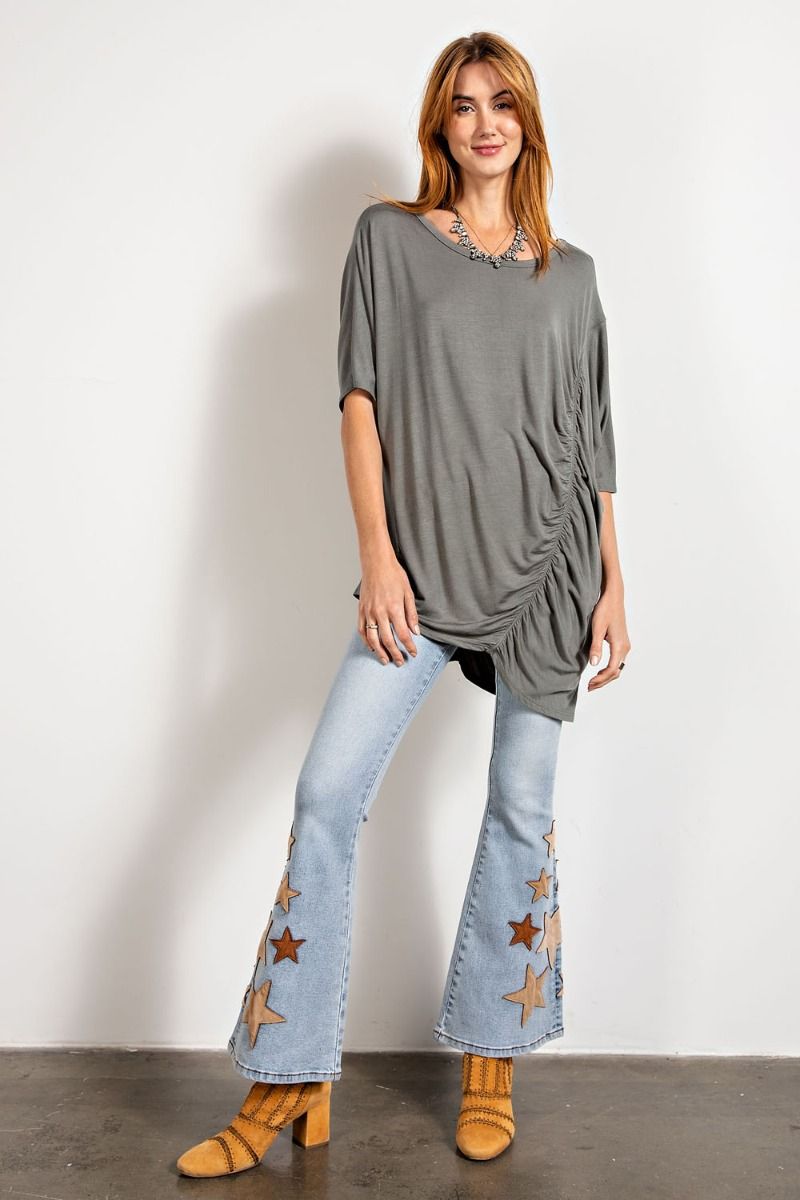 LOOSE FIT RUCHED 3/4 SLEEVE -DUSTY OLIVE