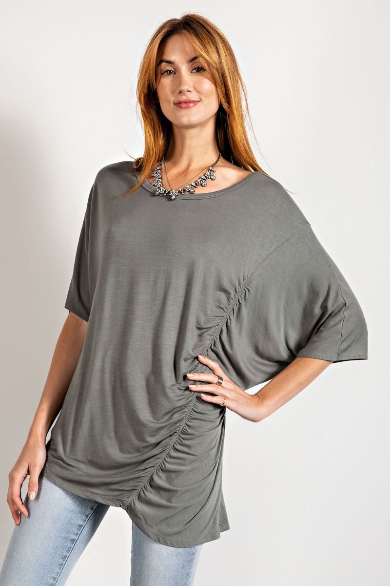 LOOSE FIT RUCHED 3/4 SLEEVE -DUSTY OLIVE