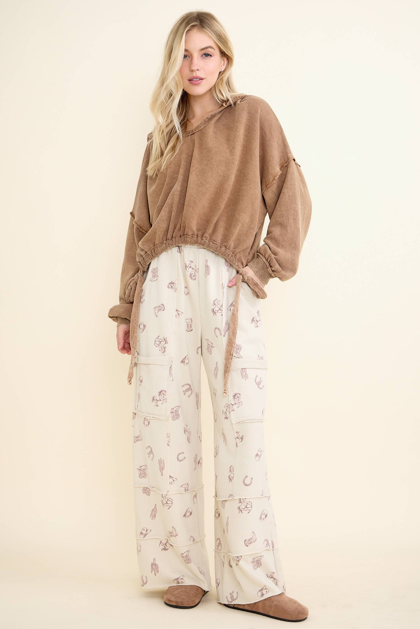 Washed allover Western graphic print Pocket