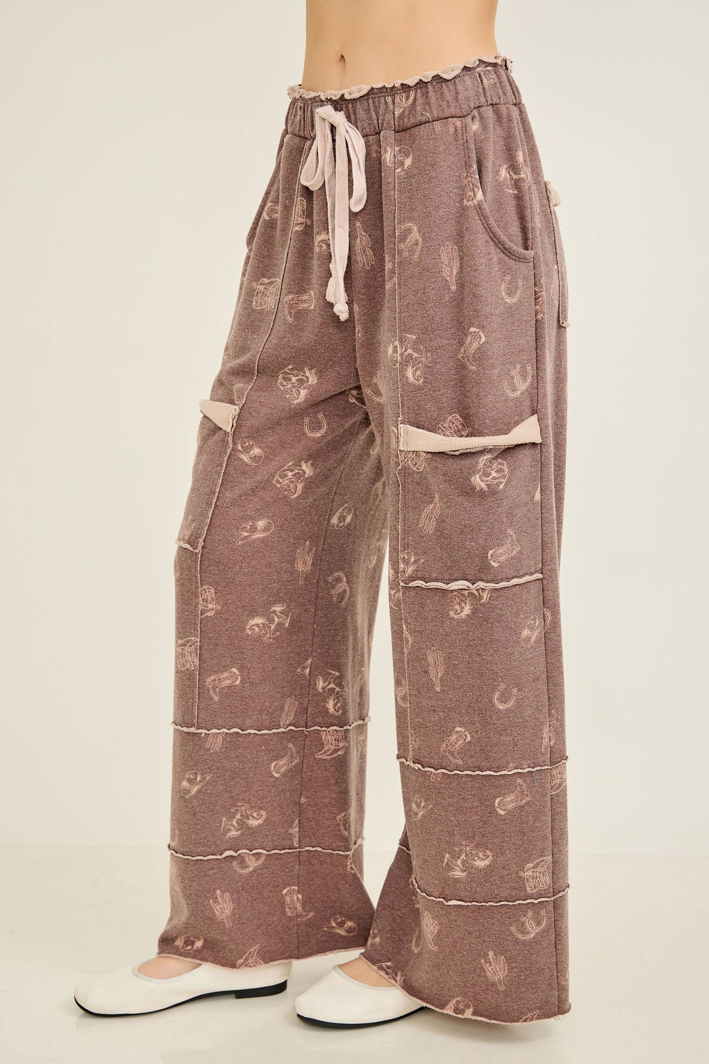 Washed allover Western graphic print Pocket