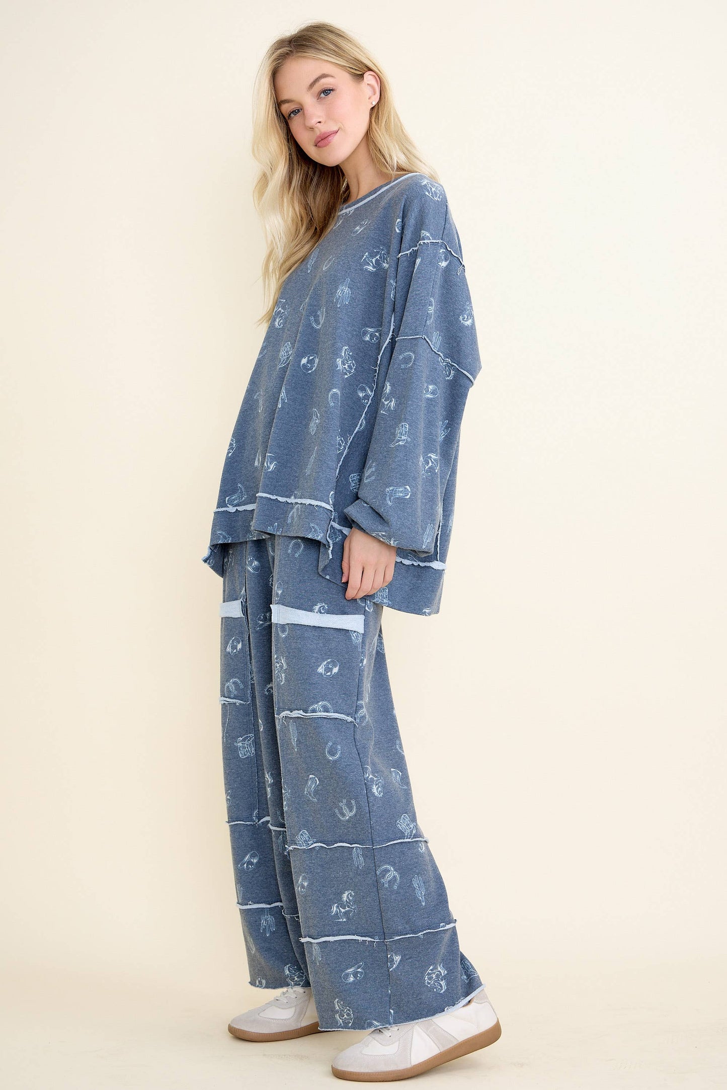 Washed allover Western graphic print Pocket